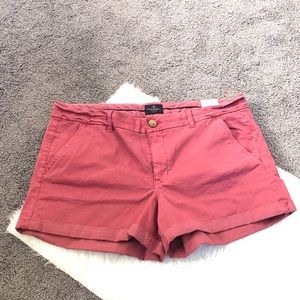 NWT AEO maroon Low Rise Midi Shorts